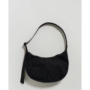 BAGGU Medium Nylon Crescent Black Shoulder Bag